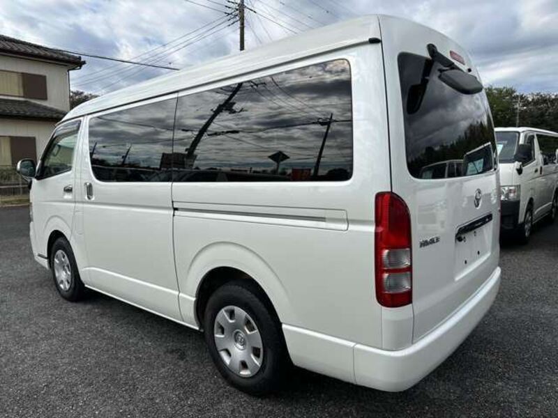 HIACE