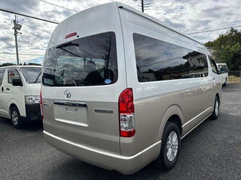 HIACE