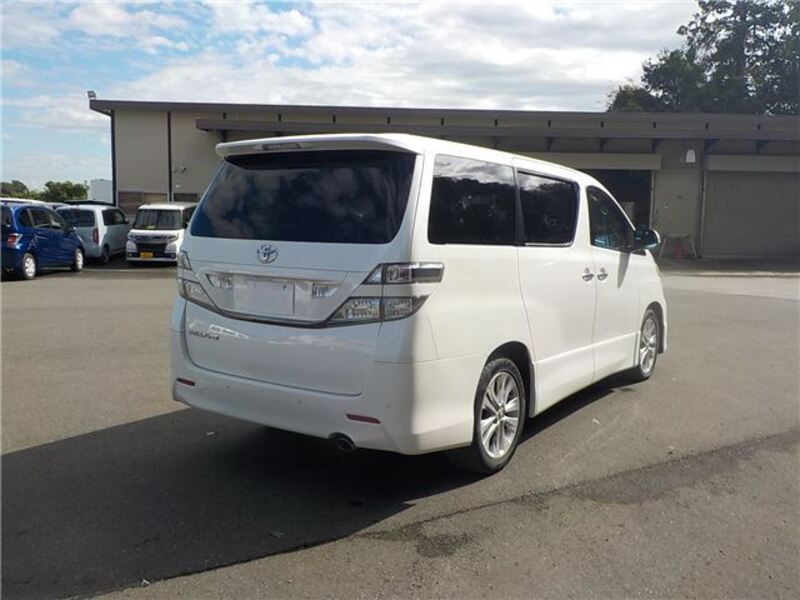 VELLFIRE