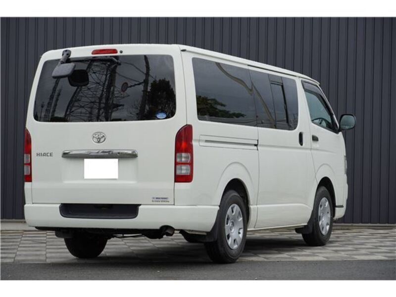 HIACE VAN