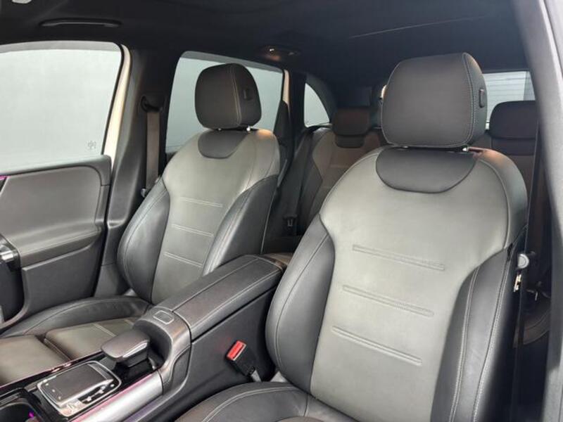 B-CLASS