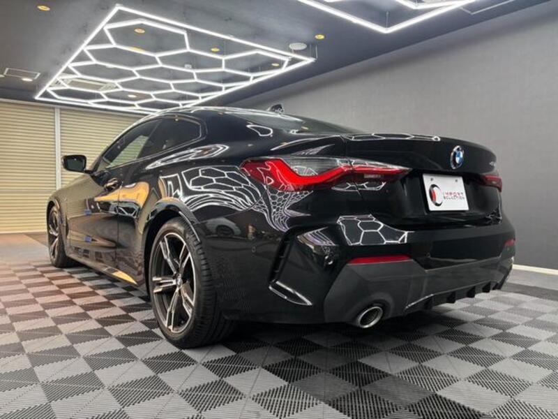 4 SERIES