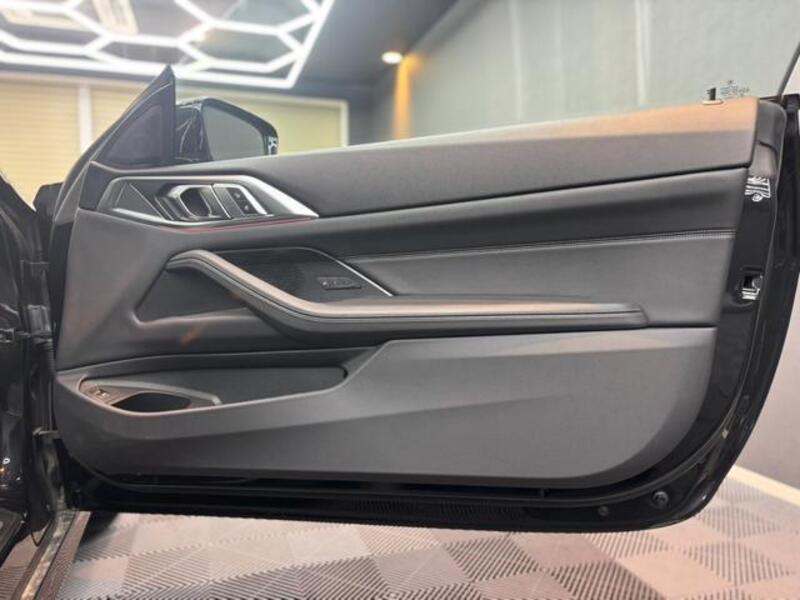 4 SERIES