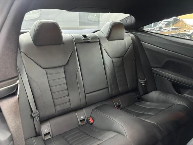 4 SERIES