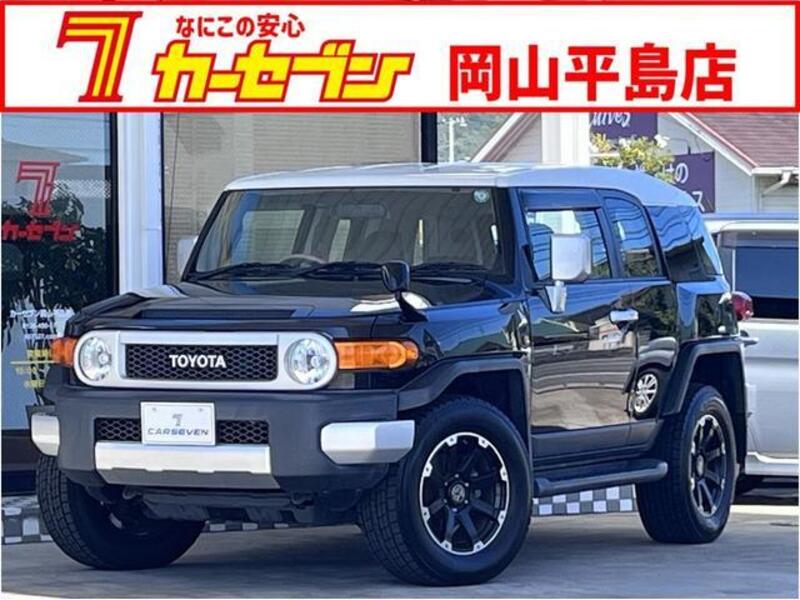TOYOTA FJ CRUISER