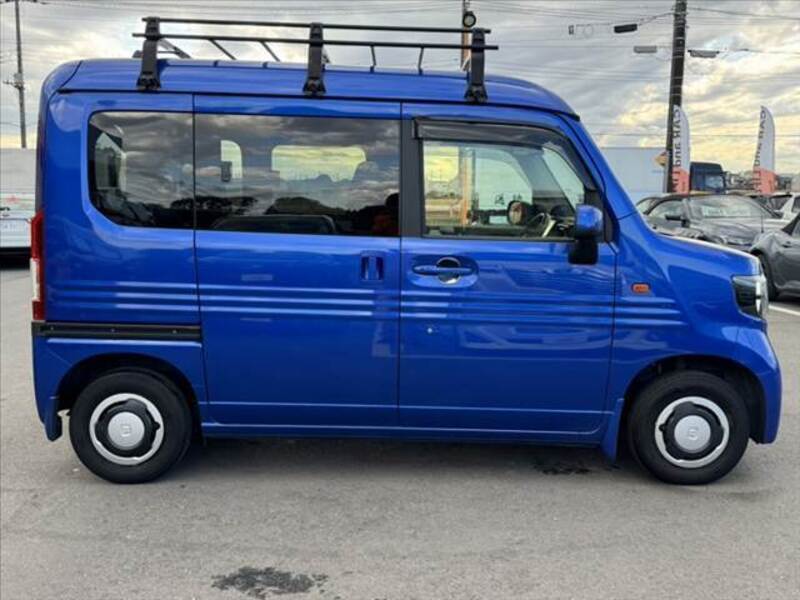 N-VAN