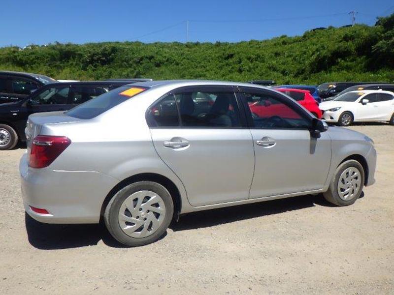 COROLLA AXIO