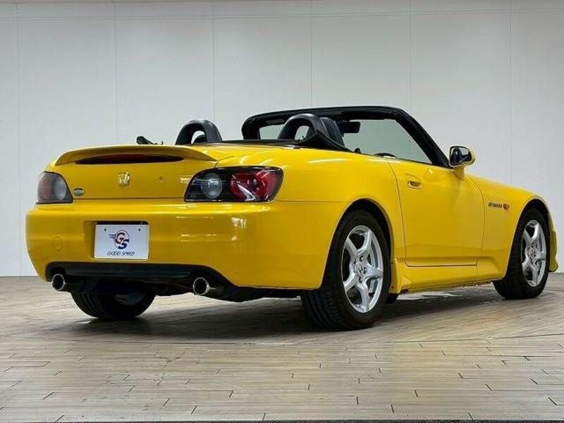 S2000