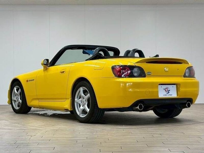S2000