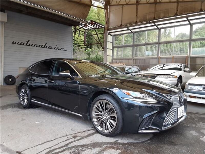 LEXUS LS