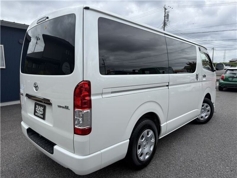 HIACE