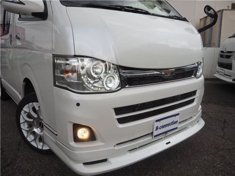HIACE