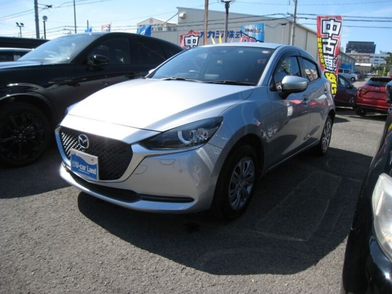 MAZDA2-0