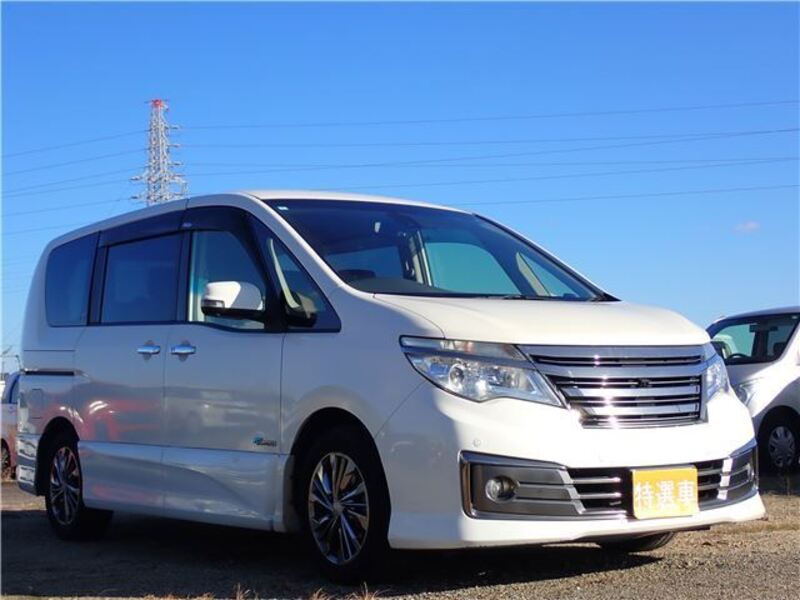 NISSAN SERENA