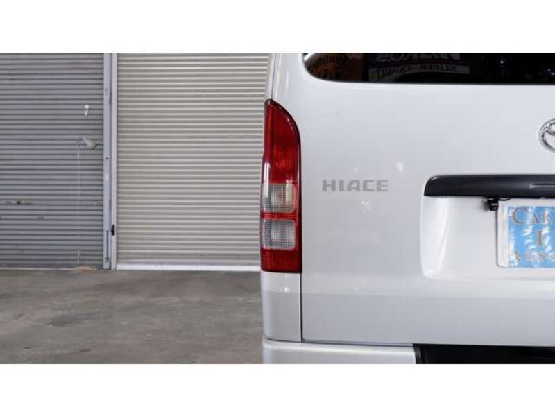 HIACE VAN