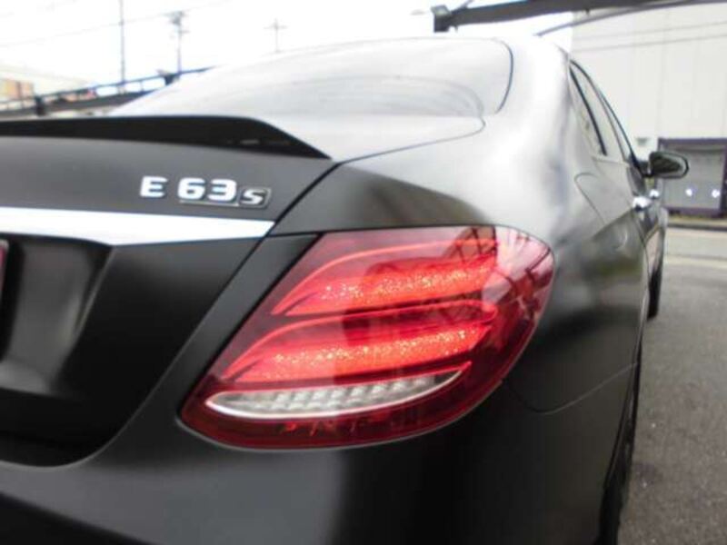 E-CLASS