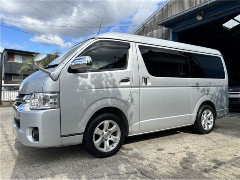 HIACE