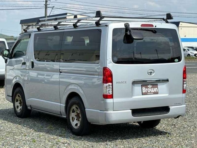HIACE VAN