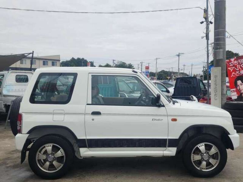 PAJERO MINI