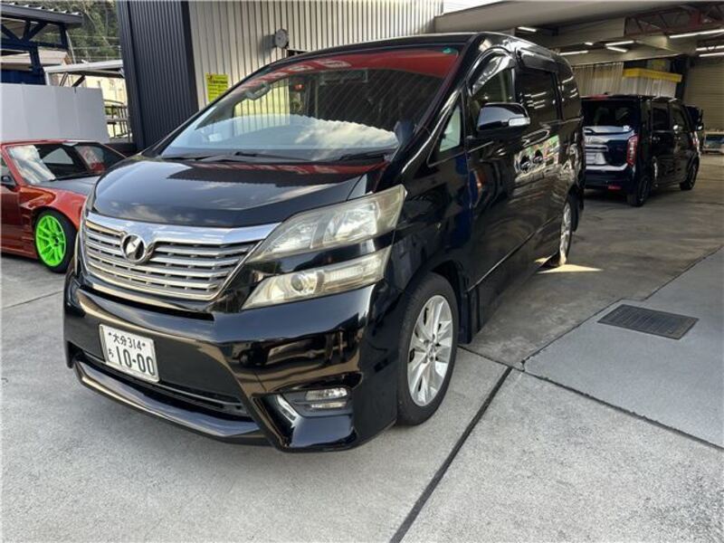 TOYOTA VELLFIRE