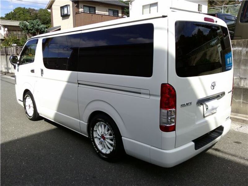 HIACE