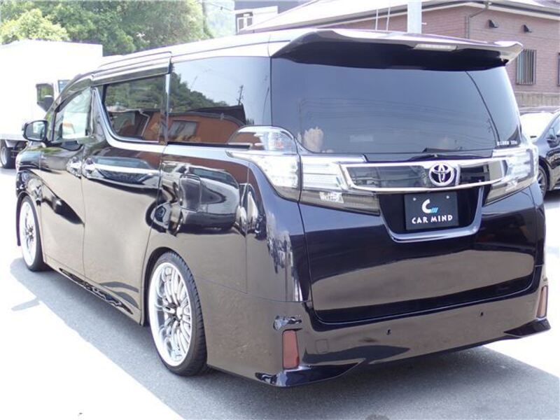 VELLFIRE