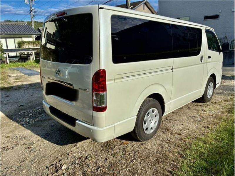 HIACE VAN