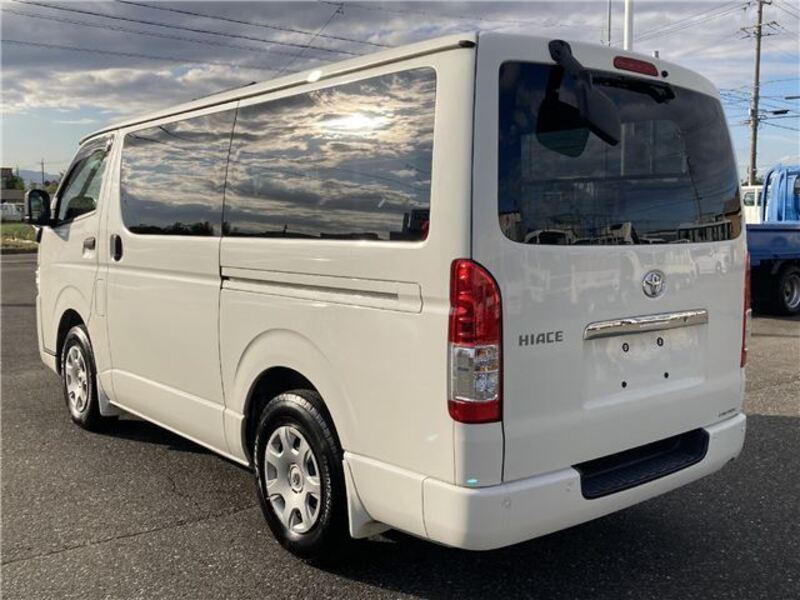 HIACE