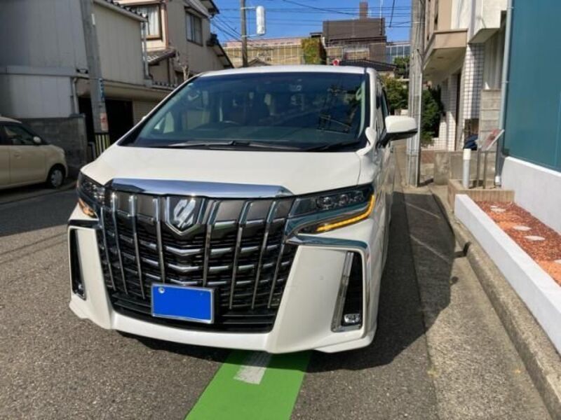 TOYOTA ALPHARD
