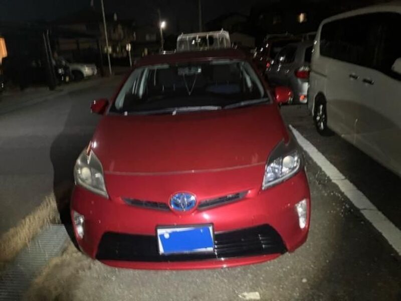 TOYOTA PRIUS