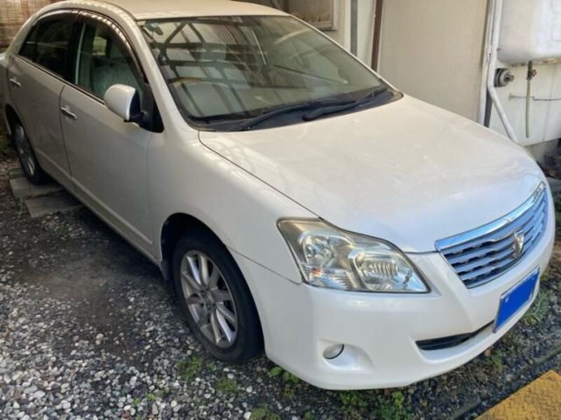 TOYOTA PREMIO
