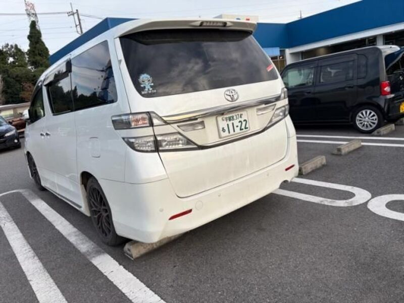 VELLFIRE