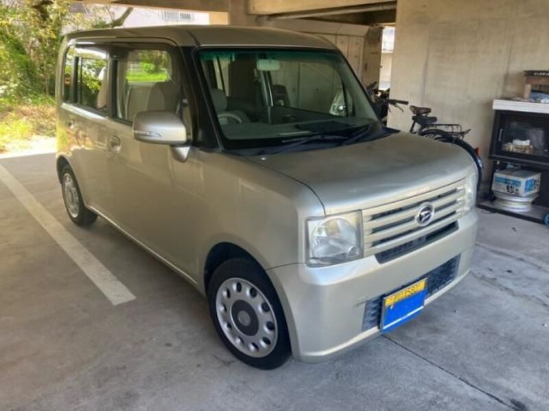 DAIHATSU MOVE CONTE