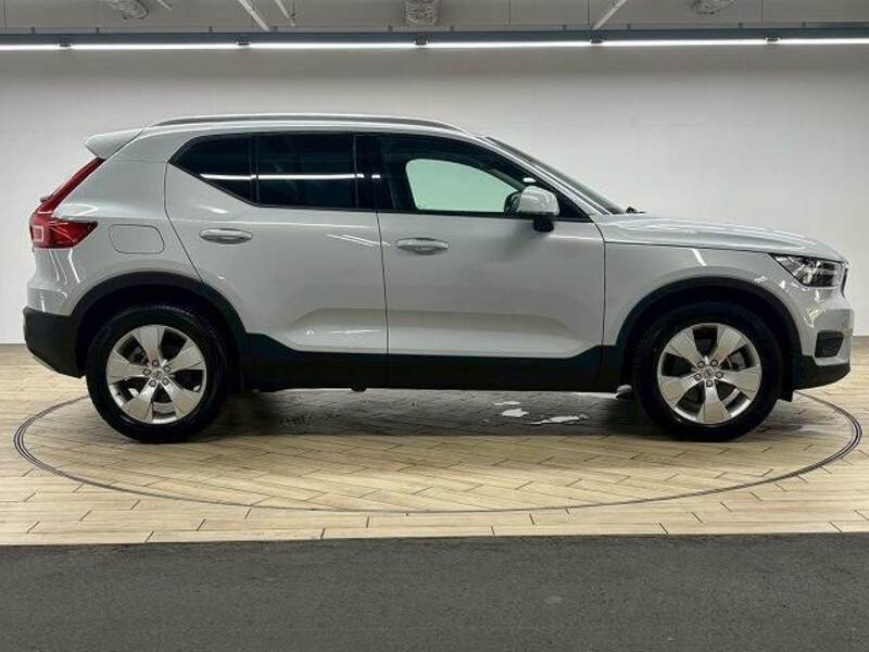 XC40