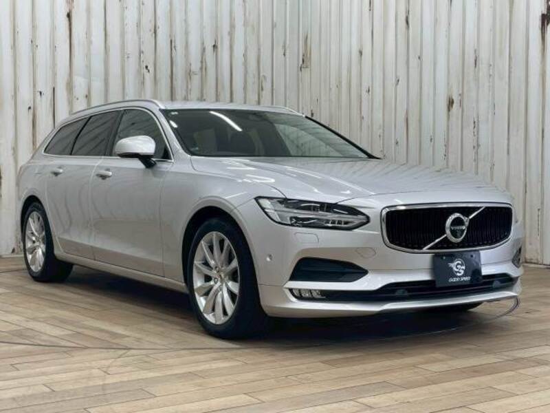 V90