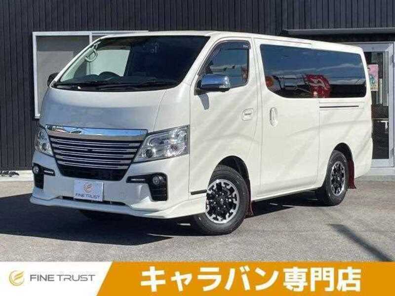 NV350 CARAVAN-0