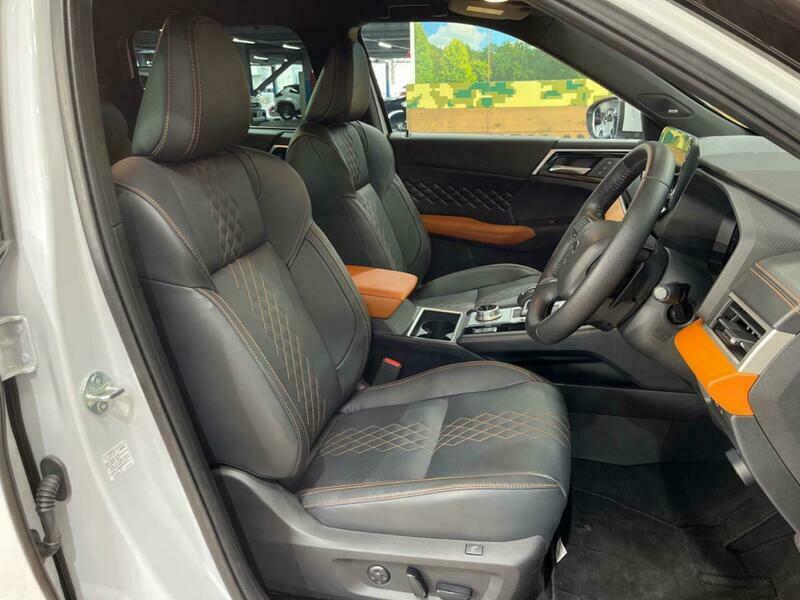 OUTLANDER PHEV