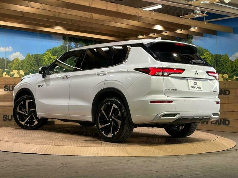 OUTLANDER PHEV