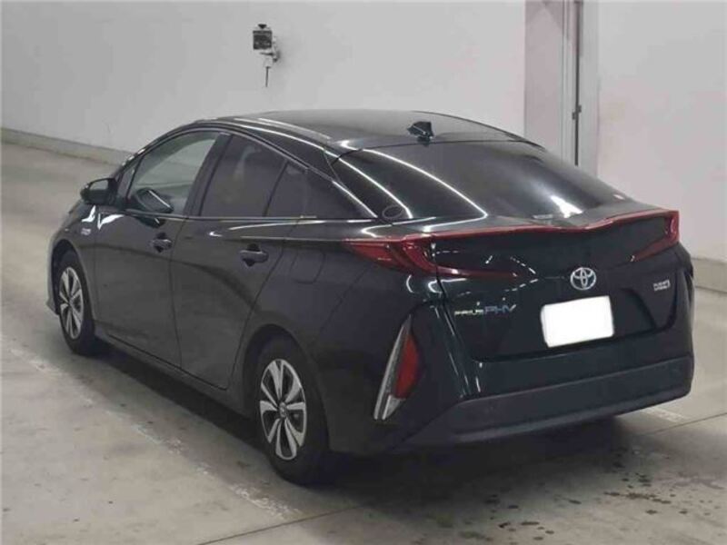PRIUS PHV