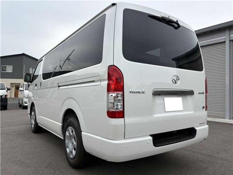 HIACE