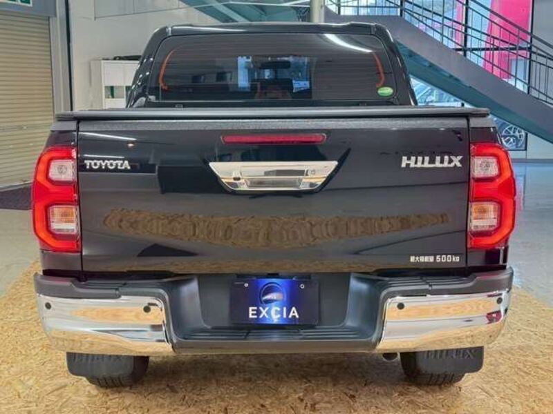 HILUX