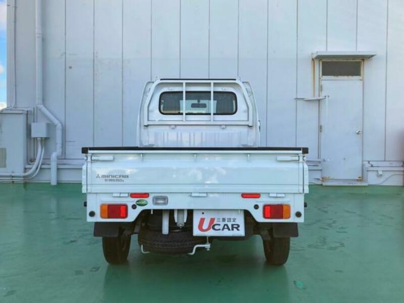 MINICAB TRUCK