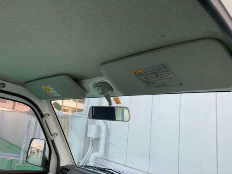 MINICAB TRUCK