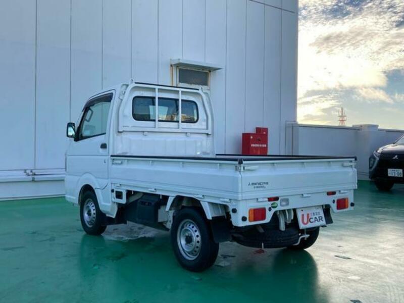 MINICAB TRUCK