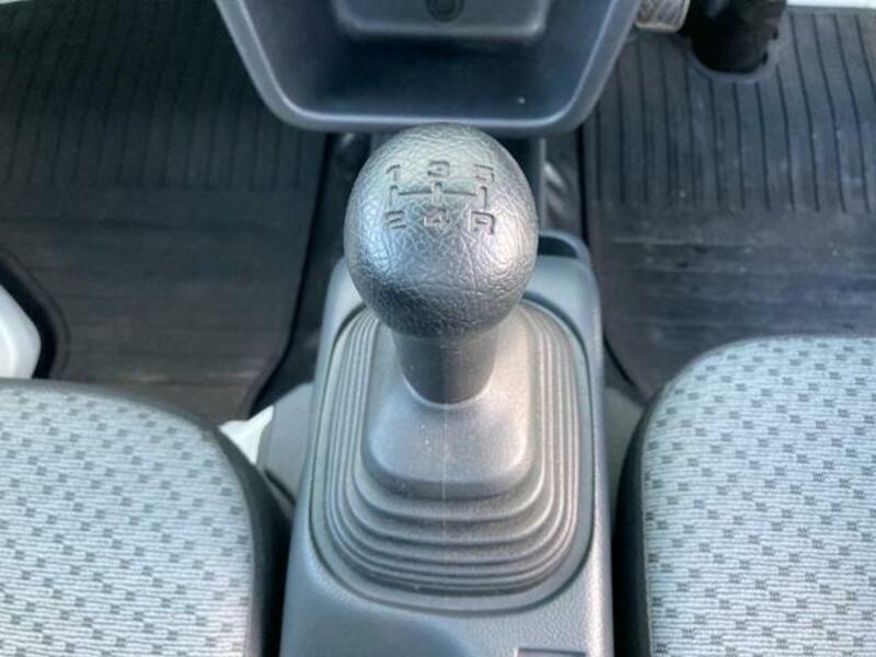 MINICAB TRUCK