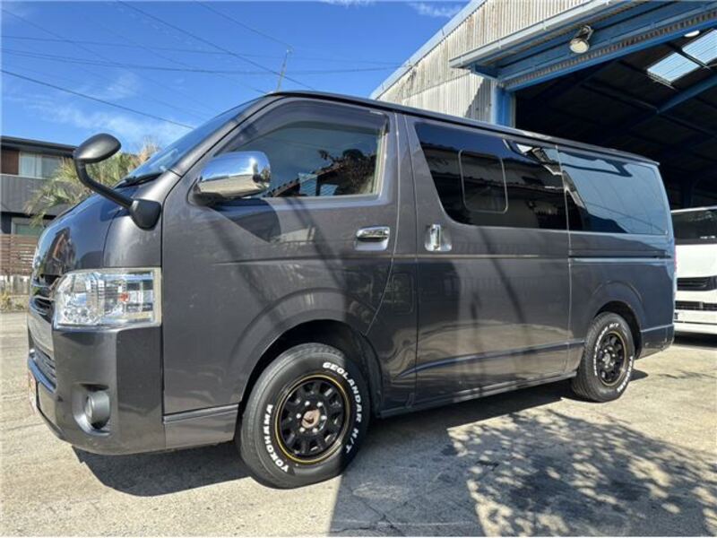 HIACE VAN