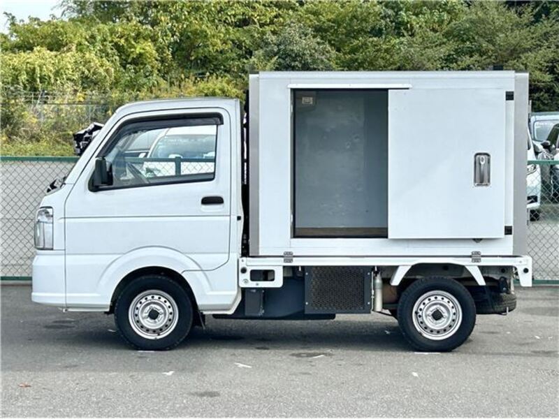 CARRY TRUCK