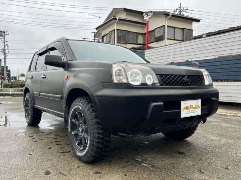 X-TRAIL