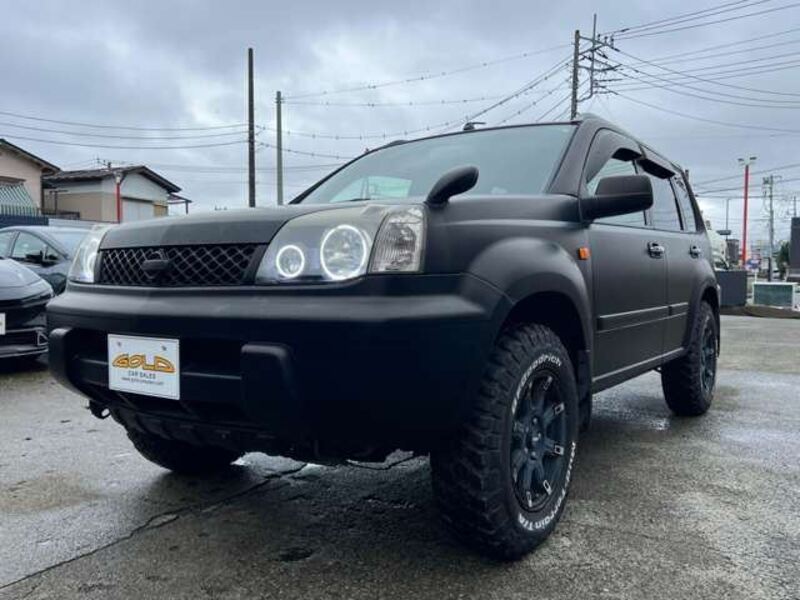 X-TRAIL