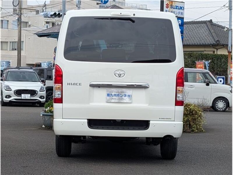 HIACE